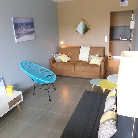 Studio Cosy + Piscine + Parking Apartment *